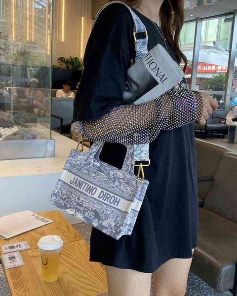 

purse high sense new style women's signature messenger bag
