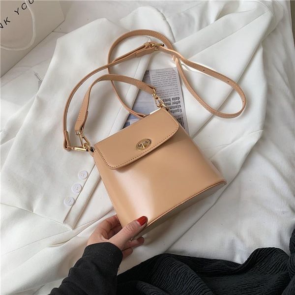 

evening bags luxury leather handbag 2021 niche design fashion one-shoulder messenger bag western style high-quality portable bucket