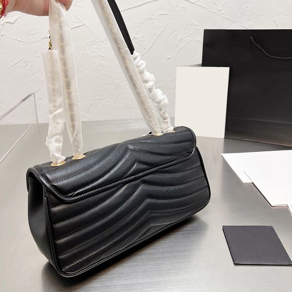 

2022vinatge black designer baguette bags lambskin leather quilted gold turn lock large capacity cross body shoulder famous luxur