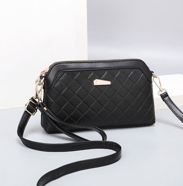

handbag small bag women's 2021 fashion middle aged mother's single shoulder mother-in-law slanting cross, Black;red