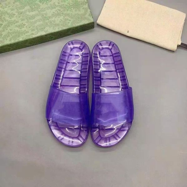 

2021 womens slipper clear jelly pvc sandals luxury transparent glossy pool mules lady rubber slip on sand embroidered letter belt box, Black