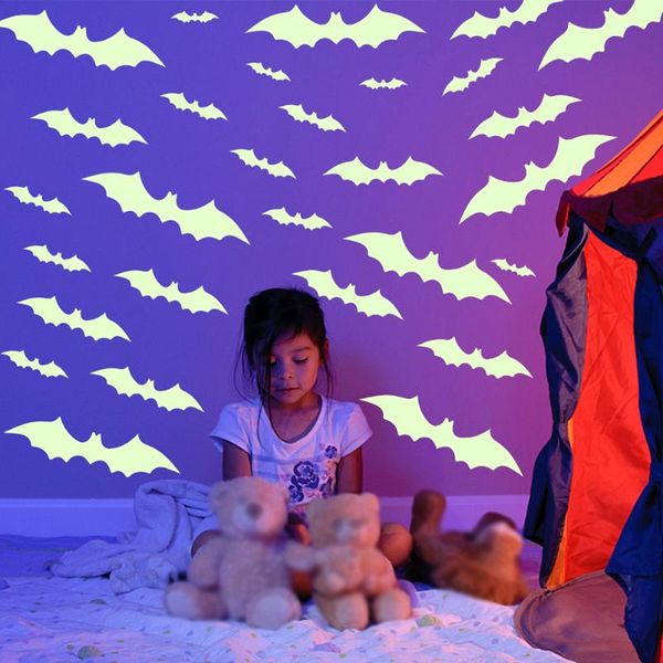 

wall stickers 28pcs cartoon halloween luminous bat shiny green bats 4 sheets for party indoor kids room decors