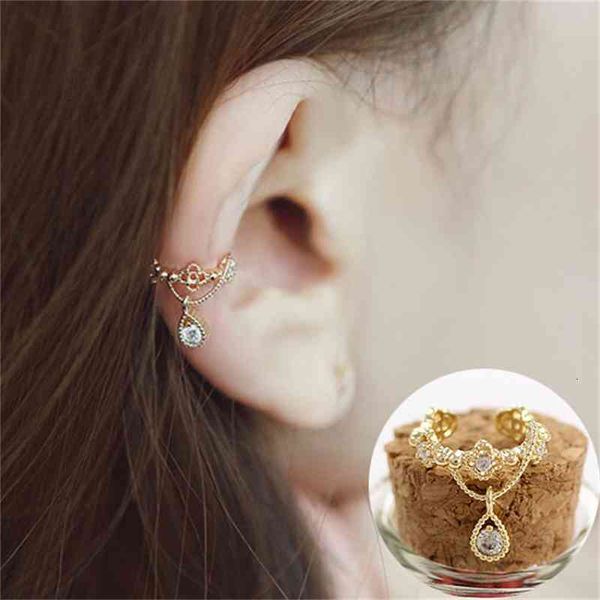 

charms ear stud clip rings 2021 korean version simple zircon rhinestone drop bone no hole false accessories, Golden