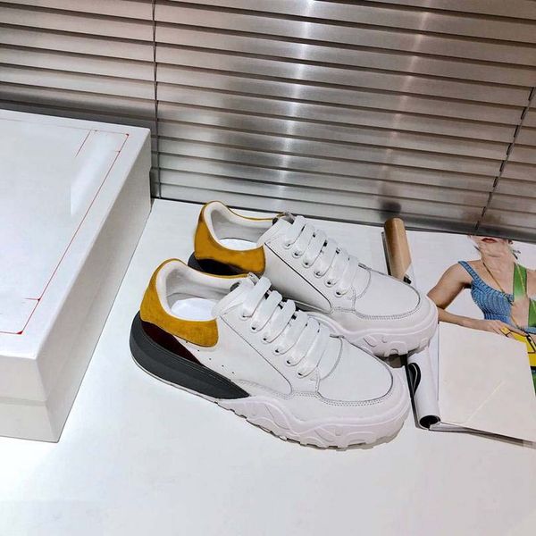 

2021 designer womens shoes white leather court oversized trainers alexander mcqueen it sneaker shoe trainer nappa suede tail for woman platf, Black