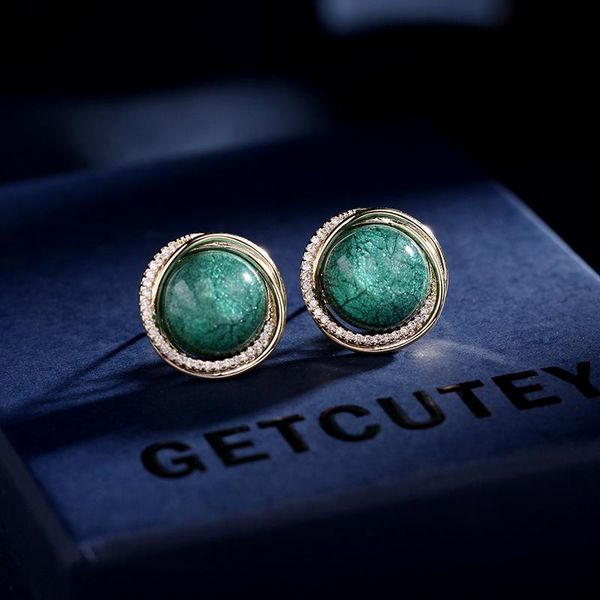 

stud bilincolor fashion round green stone enlish lock earring for women, Golden;silver