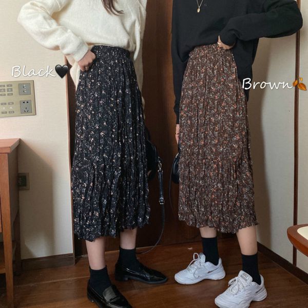 

2021 new vintage floral print ruffle chiffon pleated long skirts women korean streetwear drawstring elastic waist midi skirt ijvt, Black