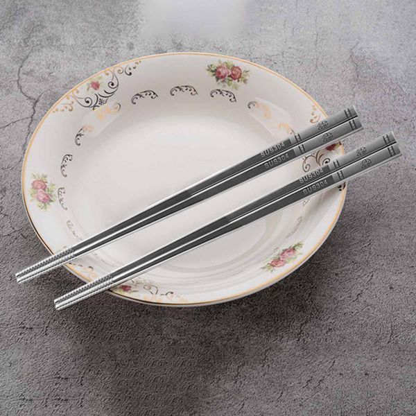 

1pair stainless steel anti skid dragon chopsticks stainless steel portable chinese healthy stick tableware kitchen supplies