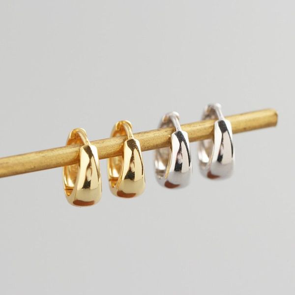 

stud 925 sterling silver european and american personality fashion classic shiny earrings female, Golden;silver