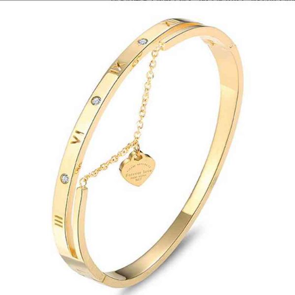 

design luxury titanium steel bangle women roman numeral hanging love heart label pulseira bracelets for jewelry bijoux, Golden;silver