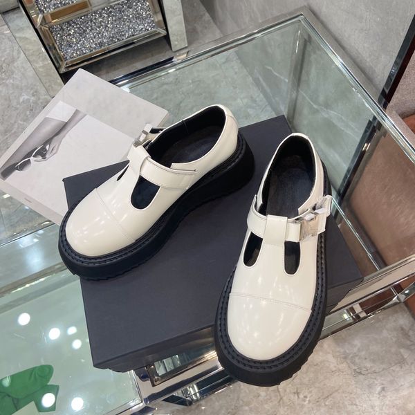 

fashion luxury design classics causual sandals genuine leather shoes halloween daily wear and party shoe flat heels sandal heel 5cm euro siz, Black