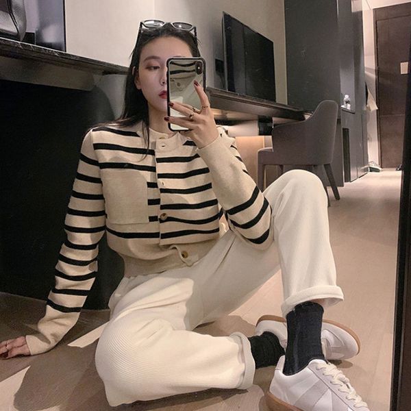

2021 new women's single breasted short striped cardigan round neck long sleeve apricot sweater, White