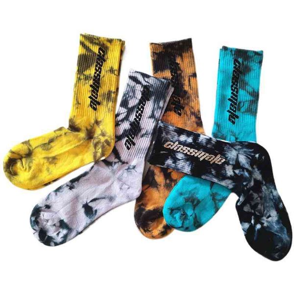 Мода Мужские Носки Носки Tie-Dye Calabasas Личность Продажа Красочный Матч Приливные Молодежные Носки 3 Пары / Лот Нет Коробка