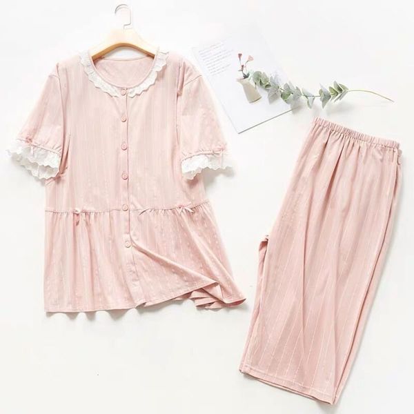 

pregnant women's short sleeve capris suit pajamas delivery spring and summer postpartum nursing clothes korean version large, White