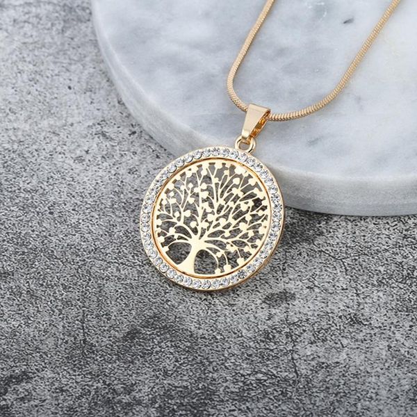 

chains tree of life pendant necklaces for women jewelry inlaid zircon fashion personality hollow gold peace necklace wholesale, Silver