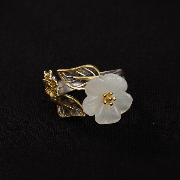 

cluster rings wholesale 925 sterling silver gold-plated leaf inlaid natural hetian jade white plum blossom ring women's retro open, Golden;silver
