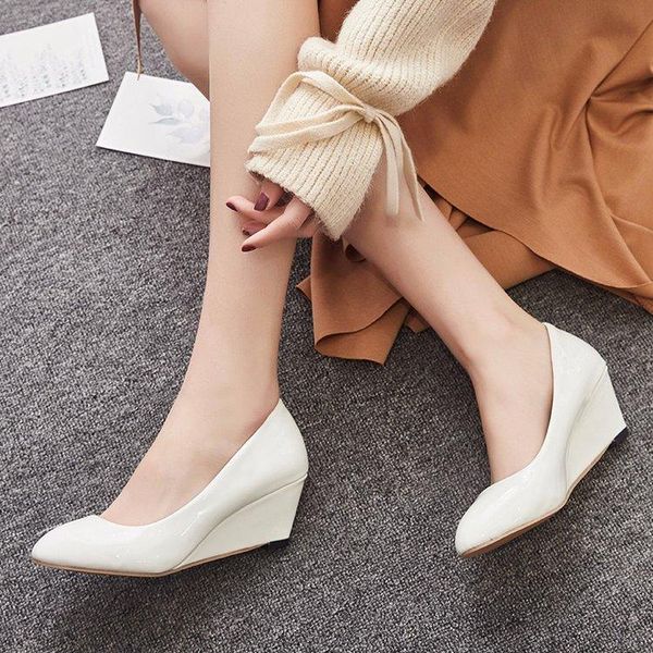 

women shoes orange shallow mouth slip on beige high heels round toe sandals ladies 2021 wedge work dress professional bran, Black