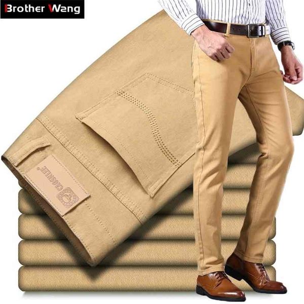 Homens Khaki Jeans Clássico Estilo Negócio Moda Sólida Cor Stretch Straight Denim Calças Masculinas Marca Calças 210716