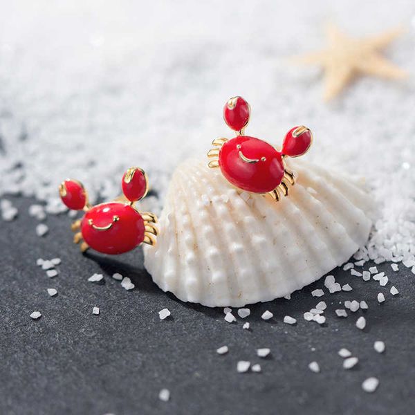 

cute ear stud for girl 100% 925 sterling silver enamel crab earrings easy office lady week jewelry for women gifts 210707, Golden;silver