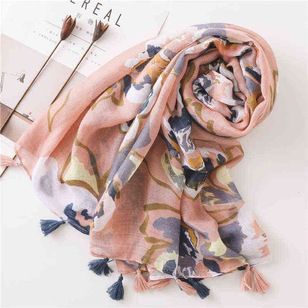 

2020 new fashion summer women cotton scarf flower beach hijab shawls and wraps female foulard echarpe designer bandana y1108, Blue;gray