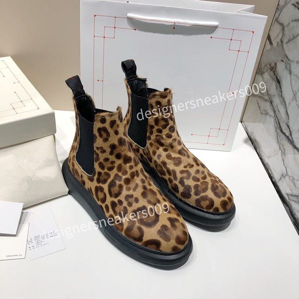 

style patent calfskin martin boots womens plaid tweed platform flat ankle boot black white leather lace-up winter shoes