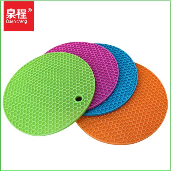 

creative silicone mat round kitchen tableware heat insulation and scald waterproof slip
