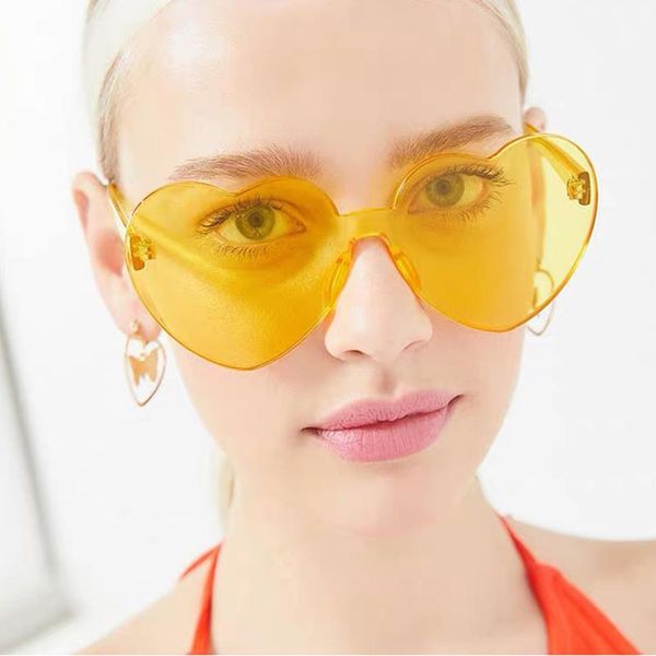 

sunglasses 2021 fashion cute heart women vintage multicolor for female sun glasses uv400, White;black