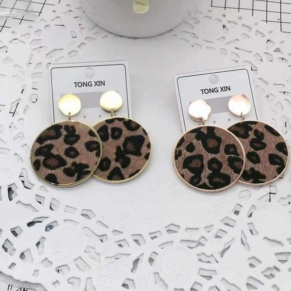 

2021 new arrival classic style earrings for women jewelry tassel earrings silver gold rose earrings for women party wedding gift wholesale, Golden;silver