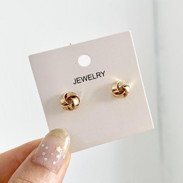

temperament simple sense small earrings female earrings