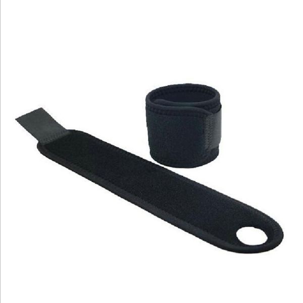 

adjustable sports wrist wraps with thumb loops wrist support braces for sports strength training, Black;red