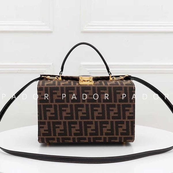 

new middle ancient large capacity rice box bag, portable briefcase, one shoulder cross carrying laohua zly zly