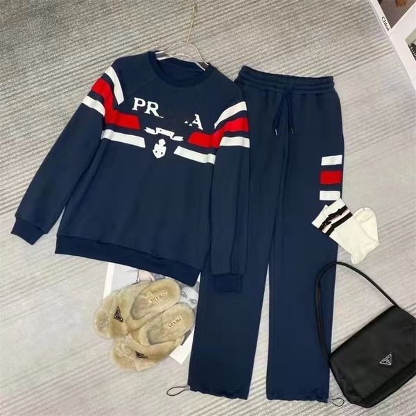 

sports suit women's spring dress 2022 new leisure fashion age reducing foreign style sweater pants two-piece set, White