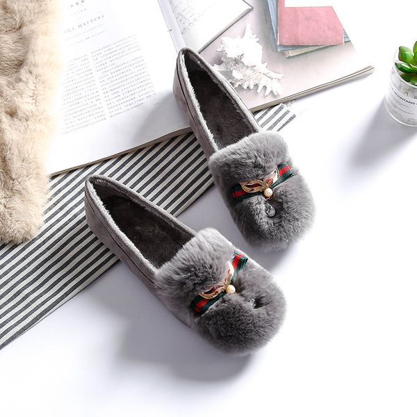 

2019 autumn and winter tu mao xie shoes womens fashion metal decorative plus velvet warm large-size flat shoes plush shoes, Black