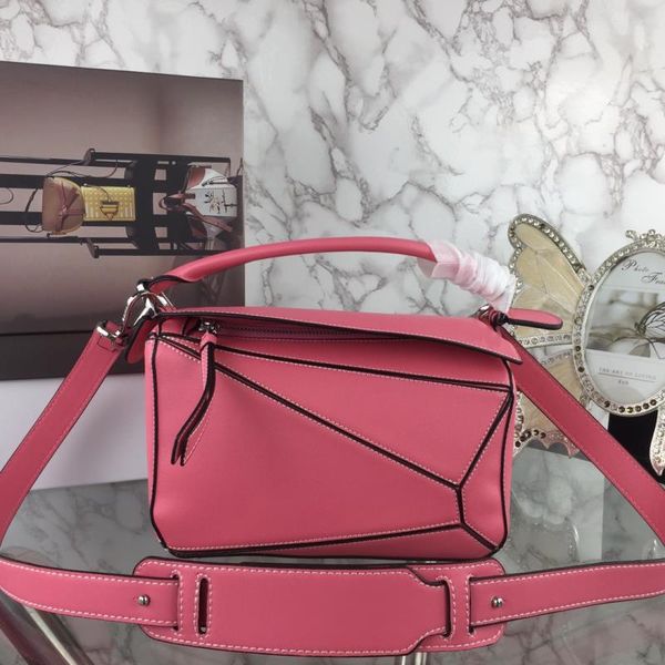 

2021 bags geometric designers ladies shoulder classic luxurys bag new handbag messenger 24cm 13-color amtbp