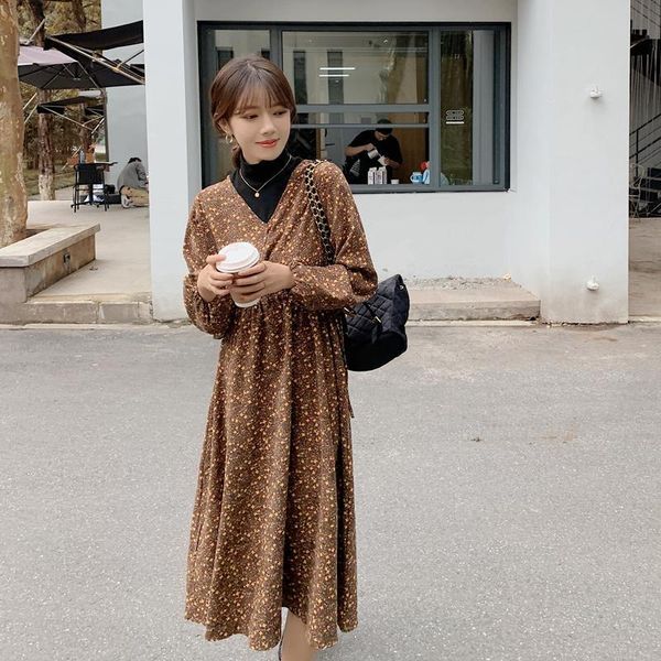 

fashion dressed 2021 autumn and new korean winter female midneck high neck cord floral velvet dress ccrl, Black;pink