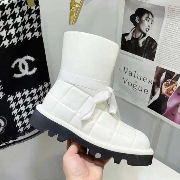 

explosion thick bottom sponge cake bread boots round toe flat genuine leather winter warm boots snow boots for women, Black
