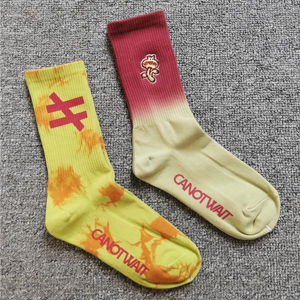 

men's socks 1 pair ladies and socks, trendy fashion cotton tube to keep warm, Black