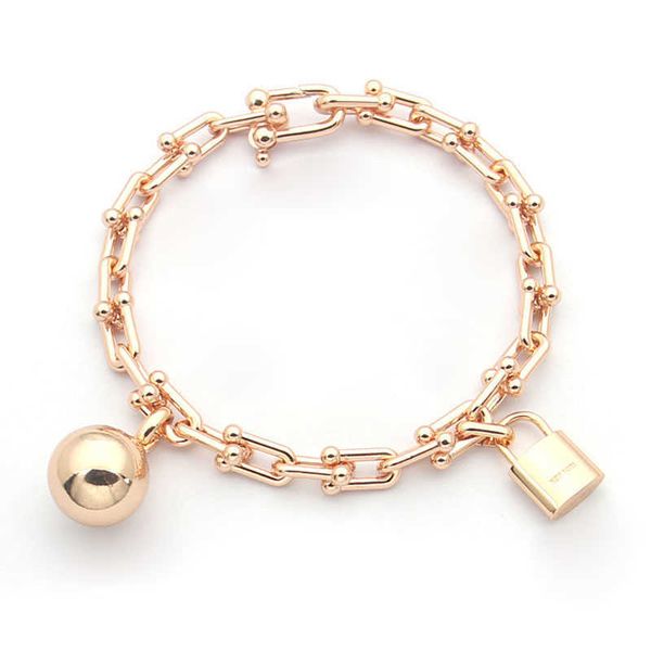 Giappone Corea del Sud per uomo donna bracciale in acciaio inossidabile gioielli di lusso all'ingrosso bracciale regalo in oro rosa punk classico 210609