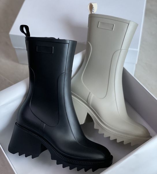 

women ankle boot pvc betty rain boots waterproof welly boots with zipper ladies girls square head high boot winter mohair sock martin boots, Black