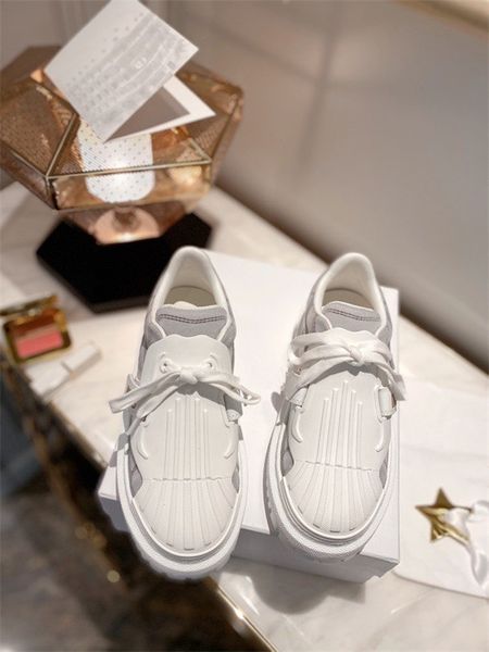 

platform black womens thick-soled shoe beautiful casual sneakers luxury designers shoes genuine leather solid colors size35-40, Red;white