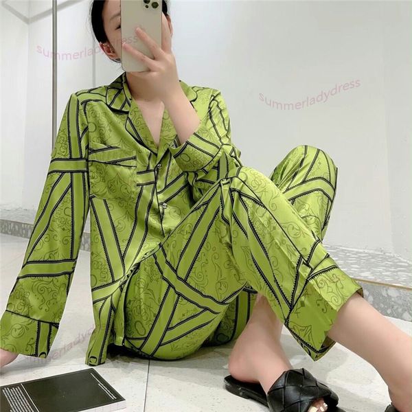 

letter printed homewear soft touch sleepwear luxury warm silk pajamas set spring autumn stripe pattern long sleeves, Black;red
