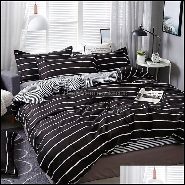 Conjuntos de cama Suprimentos Home Têxteis Jardim Preto Branco Stripe Duplo Side Simples Conforcador de Luxo Set Moda Moda Rei Queen Twin Tamanho