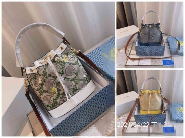 

2021 new embroidered printed tb bucket women's one shoulder messenger bag