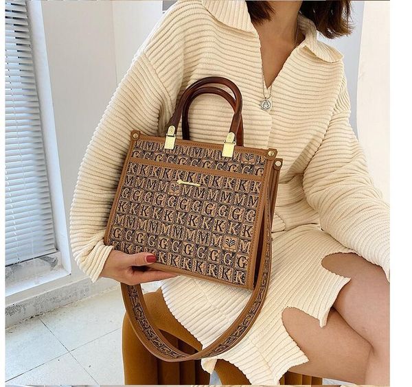 

evening bags luxury bag 2021 fashion large capacity classic vintage handbag european and american shopping women's