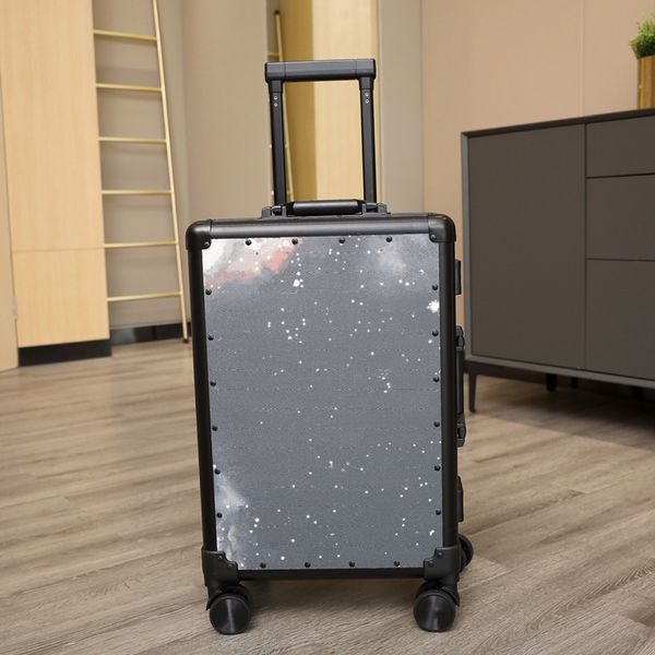 

classic luggage women luxurys designers bags 2021 men travel bags ladies outdoor handbags bag womens suitcases luggages 20inch 37/21/57cm