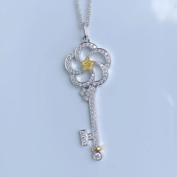 

sell starry five-pointed star cut yellow zircon pendant s925 silver key necklace 2021 diy fine jewelry valentine's day gifts q0531