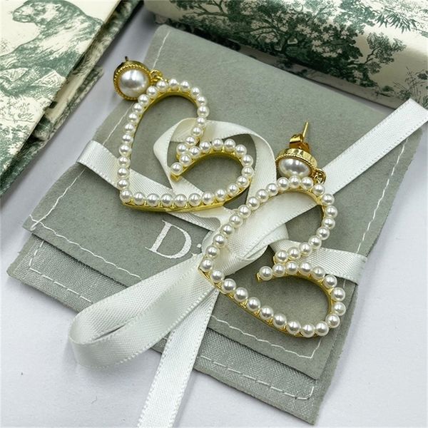 

87% off wholesale shop family new earrings female love pearl high-end version light luxury trend earrings, Golden