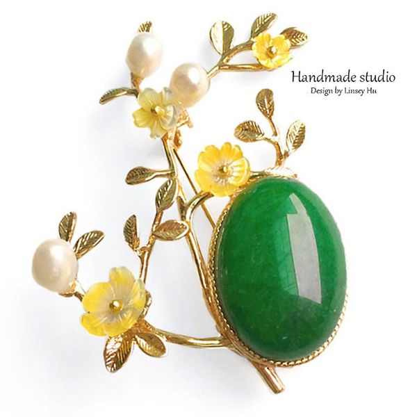 

pins, brooches ccijing green crystal for women fashion lady sweater suit handmade flowers luxury jewelry xz3101, Gray