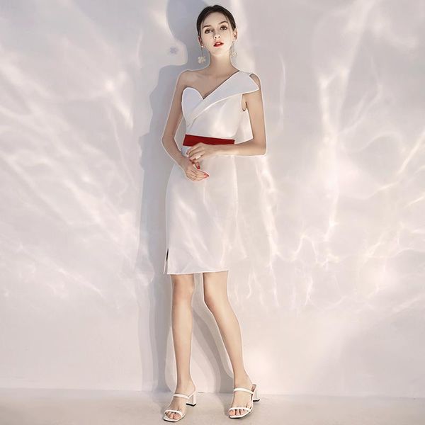 

ethnic clothing one shoulder simple vintage sleeveless short evening dress daily satin prom formal gown vestido de noche cheongsam, Red