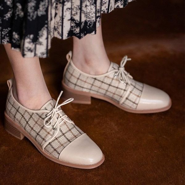 

dress shoes 2021 autumn chunky heel round head deep-mouth thin women's leather large color matching semi-high heeled, Black