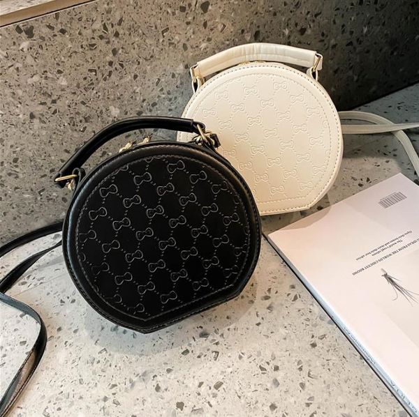 

trendy women's bag autumn/winter type pressed small round texture popular messenger bags